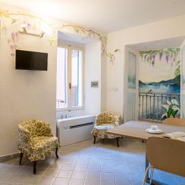 GuestHost - Wisteria Dreams - Comfy Studio-Flat