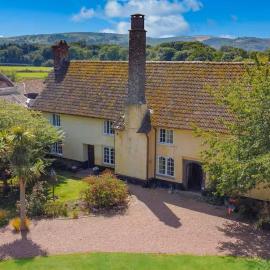 West Lynch Farm, hotel a Minehead