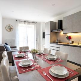 Rent Apartment - Parking and Comfort - Spacious Apt up to 8 Pax