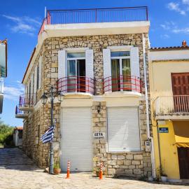 Traditional Stone House in Zacharo - Near Sandy Beach