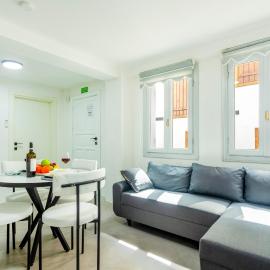 Westcoast Kalkan Suites 1-bedroom suite located heart of Kalkan Old Town, hotel a Kalkan