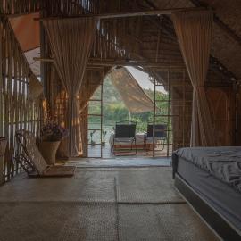 Royal mountain Hut โรงแรมในราชบุรี