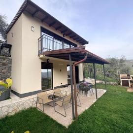 Villino nuovissimo immerso nella natura
