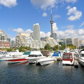 Cozy Toronto Suite - Near CN Tower, Rogers Centre, and Toronto Stadium