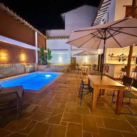 Casa Mónica Barichara, hotel u gradu Baričara