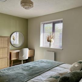 Little Olive - Beautiful 1 Bed House with Garden