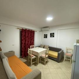 Kompleksi Bardh e Blu, hotel in Skataj