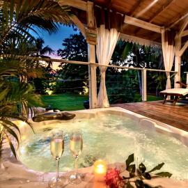 Écolodge Ti-Zen avec jacuzzi privé jardin tropical Villa Gaïa, hotel v destinaci Le Diamant