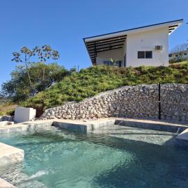 Pura Vista Lodge, hotel i Sámara