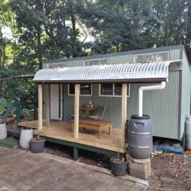 Forest Gypsy Tiny Home, hotel in Barkers Vale
