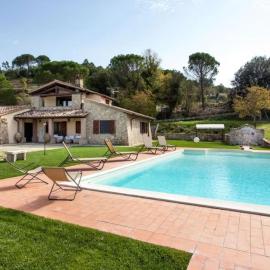 Umbria Genius Loci Farmhouse