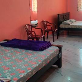Bluepearl Home stay AC
