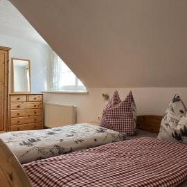 Doppelzimmer mit Küche & Badezimmer für Durchreisende