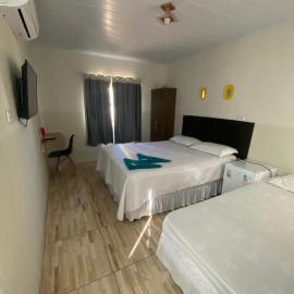 Belo Hotel, hotel in Ribas do Rio Pardo
