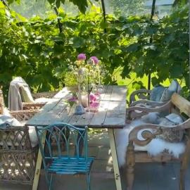 House With Rose Garden And Greenhouse In Gilleleje, hotel a Gilleleje