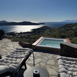 To Petrino Serifos, hotel di Livadakia