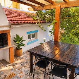 Akistay Guest House - Caparica