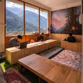 Jibhi Emberwood, hotel in Jibhi