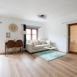 Steyr में, होटल Spacious 80 m2 Apartment I 3 Rooms I Up to 8 Guests I Near Train Station