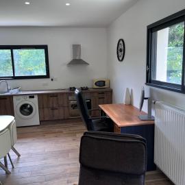 Appartement indépendant au calme, hotel a Limonest