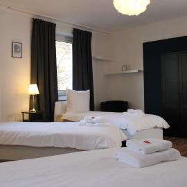 Zimmer mit 3 Einzelbetten im Zentrum von Paderborn
