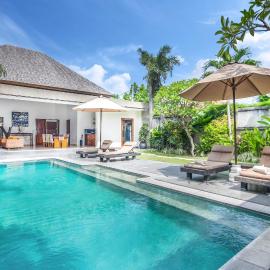 Serene Villas, hotel u gradu Seminjak