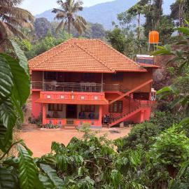 Dishaa Estate View Home Stay