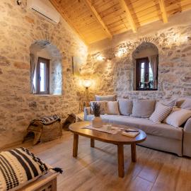 Anemolithos Mani's House, хотел в Ареополис