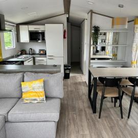 820 Ocean View, Lydstep Haven Beach, hotel in Tenby