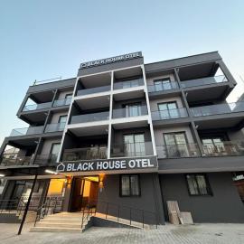 Black House Otel
