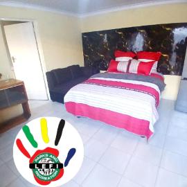 Lefi Recreational Park, hotel u gradu Wolmaranstad