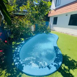 Concón में, होटल Gran Casa, Con Piscina, Estacionamiento y Vista al Mar