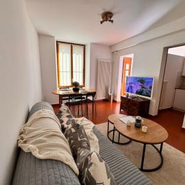 Nido sul lago - Lugano, hotel sa Lugano