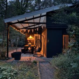 Dromen op 1 - Stijlvol boshuis op de Veluwe met veranda en grote omheinde tuin!, ξενοδοχείο σε Nunspeet
