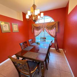 Acreage Oasis - 5 Bedrooms, Pool, Space, Serenity