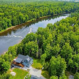 The Kingfisher Lodge, hotel u gradu 'Cornell'