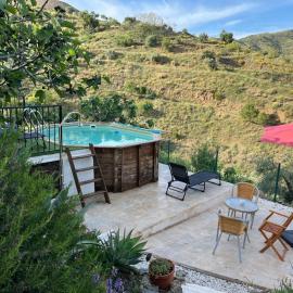 Sea and mountain views, quiet and close to Malaga