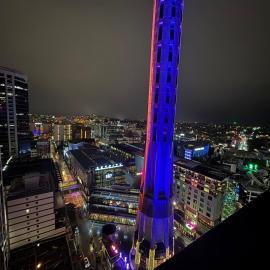 High Floor Modern 2 Bedroom Apt opposite Skytower
