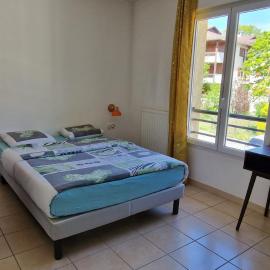 Agréable chambre – hotel w mieście Prévessin