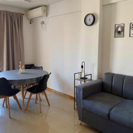 Monoambiente centrico con balcon y pileta