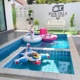 บ้านออมPool villa บางแสน om, hotel in Ban Bang Saen (1)