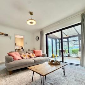 2 Bed House - Near Central Sheffield - Fast Wi-Fi