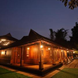 Riparian Ayur Resort, Hotel in Thattakād