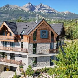 Vila HIMALAYA with FREE parking, hotel in Tatranská Lomnica