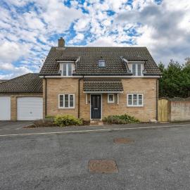 3BR Home Garden Near Hospital Pet Friendly