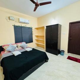 Seema 201 3BHK Apartment by Charter Stays, hotel v destinaci Gundipet