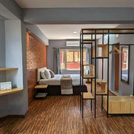 Nyadha Serviced Apartments, hotel a Bāneswar
