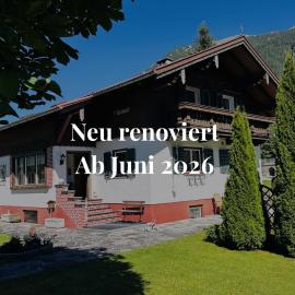 Familienparadies - Chalet Hoamatl، فندق في أخينكيرش