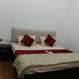 galaxy hotel jobner – hotel w mieście Jobner