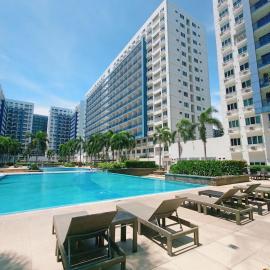 Sea Residences MOA Staycation at Pasay by R&D, hotelli kohteessa Manila